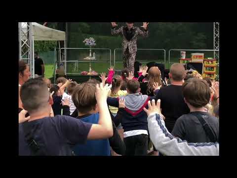 Animátor bohóc gyerekműsor rendelés műsor gyerekeknek, interaktív produkciók műsorok óvodásoknak