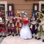 fesztiválra művészek